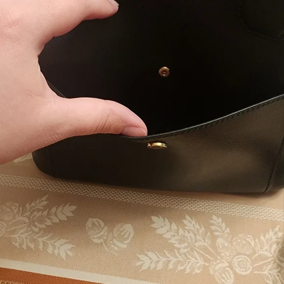 Large Michael Kors Greenwich Satchel (Black) - Picture 4 of 8